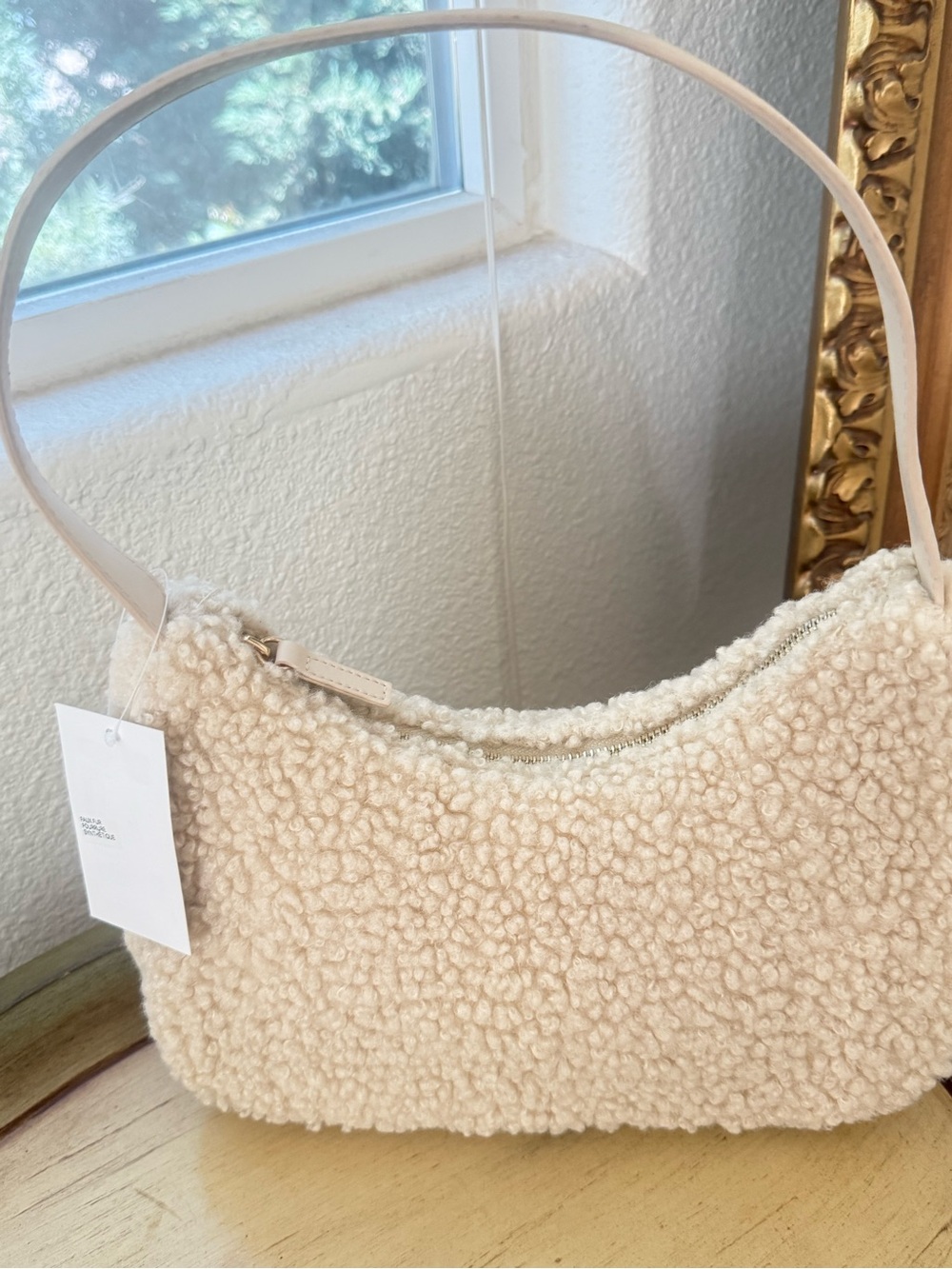 H&M Cream Teddy Fur Fluffy Shoulder Bag Baguette - Picture 8 of 15